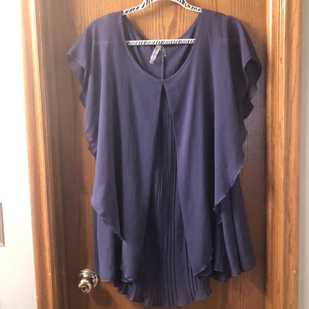 Dark purple top